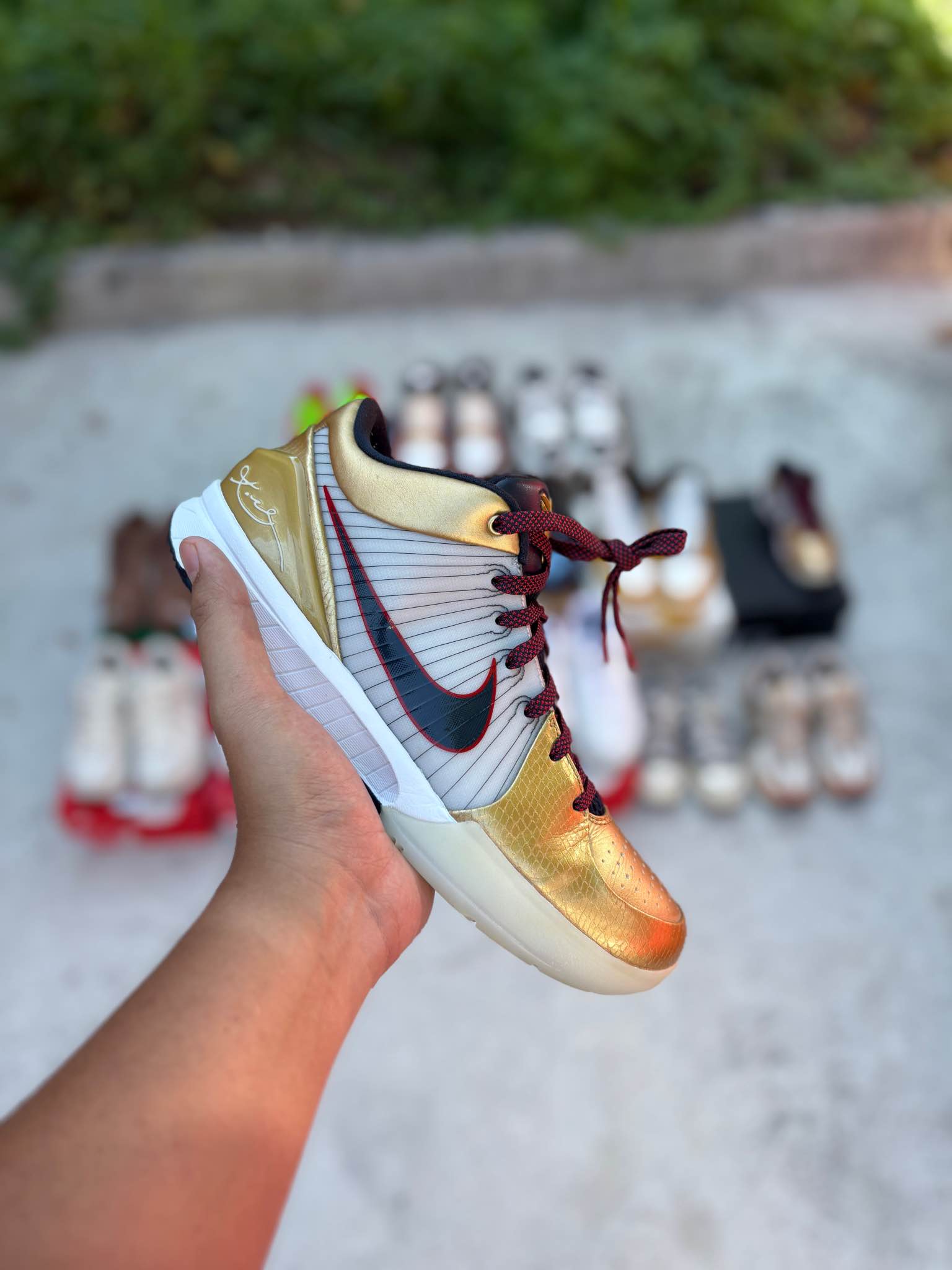 Selling! KOBE 4 BIG KIDS