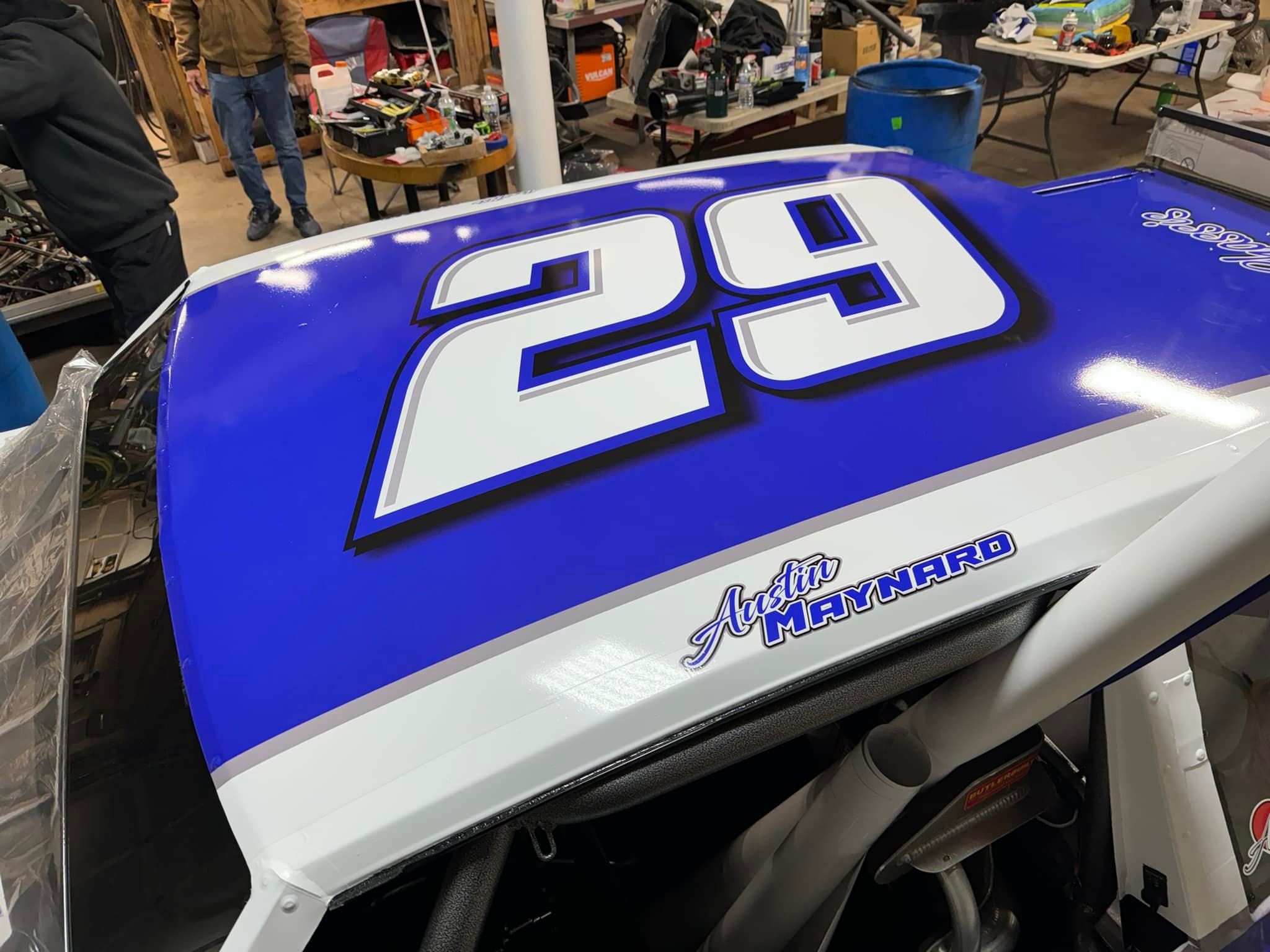 Hoaks Graphics - This car came out amazing. This is a Full...