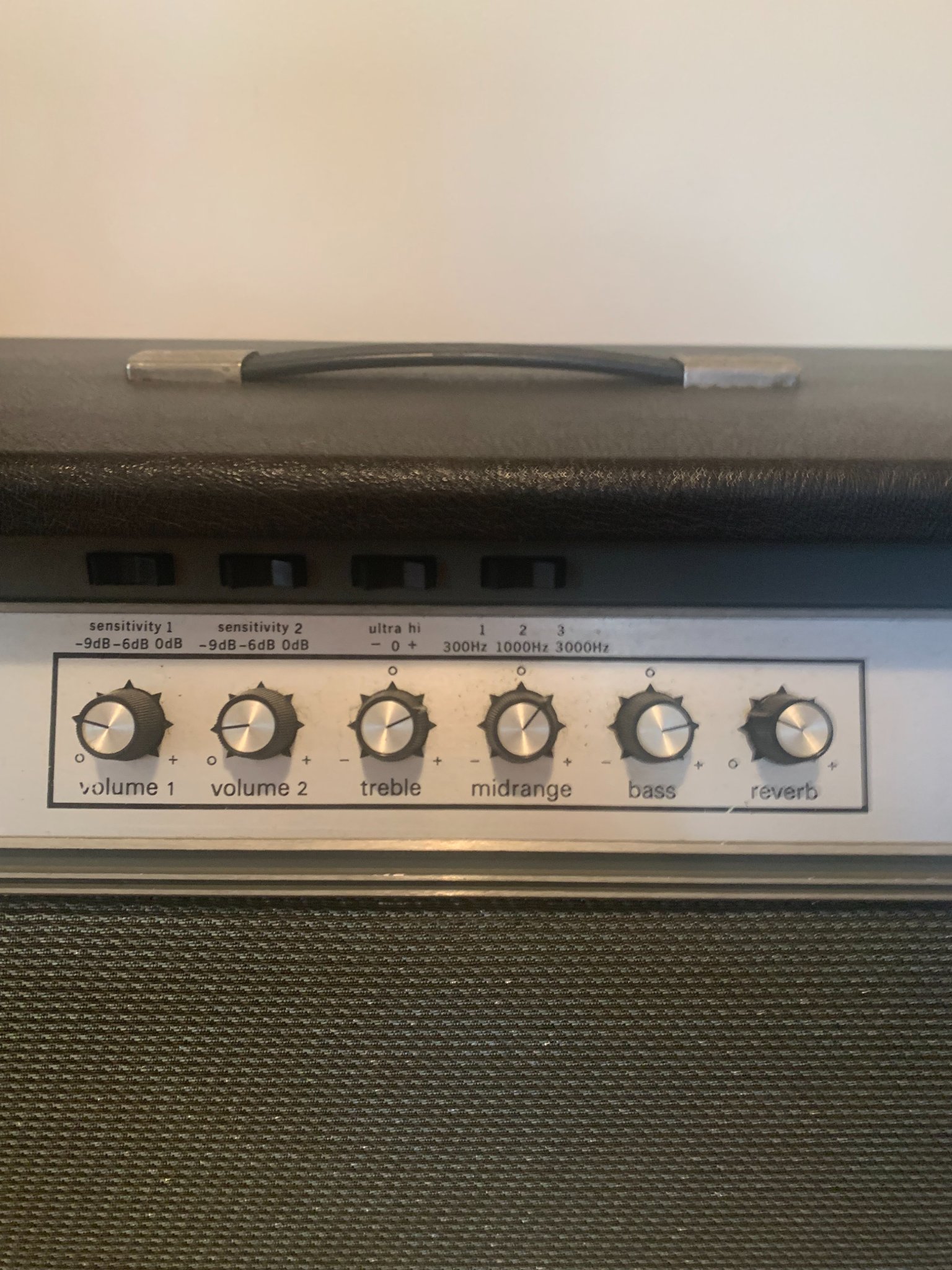 AMPEG VT-22 Amplifier - Guitar Amplifiers - Sydney, Australia ...