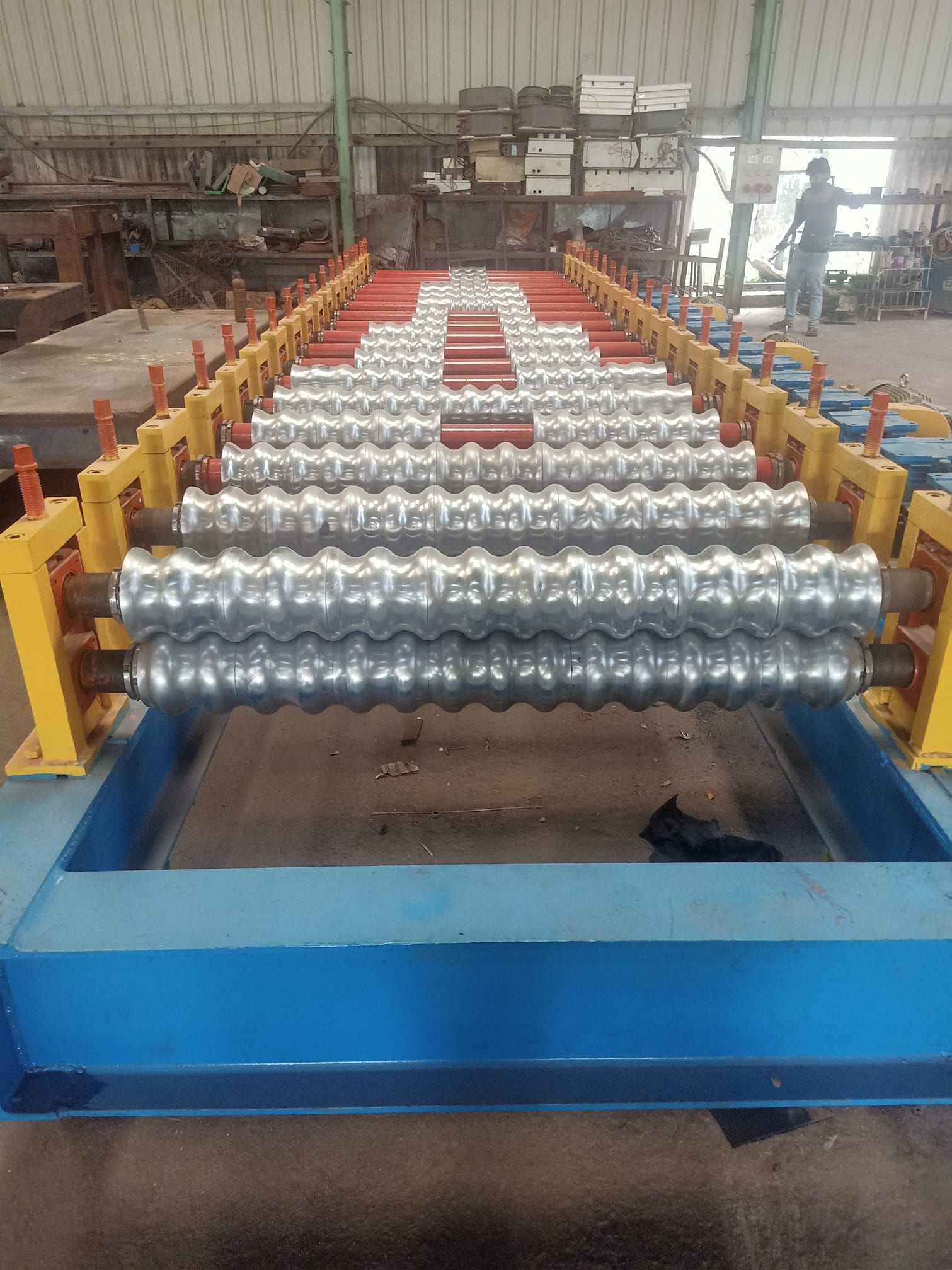 Rool forming machine | Facebook