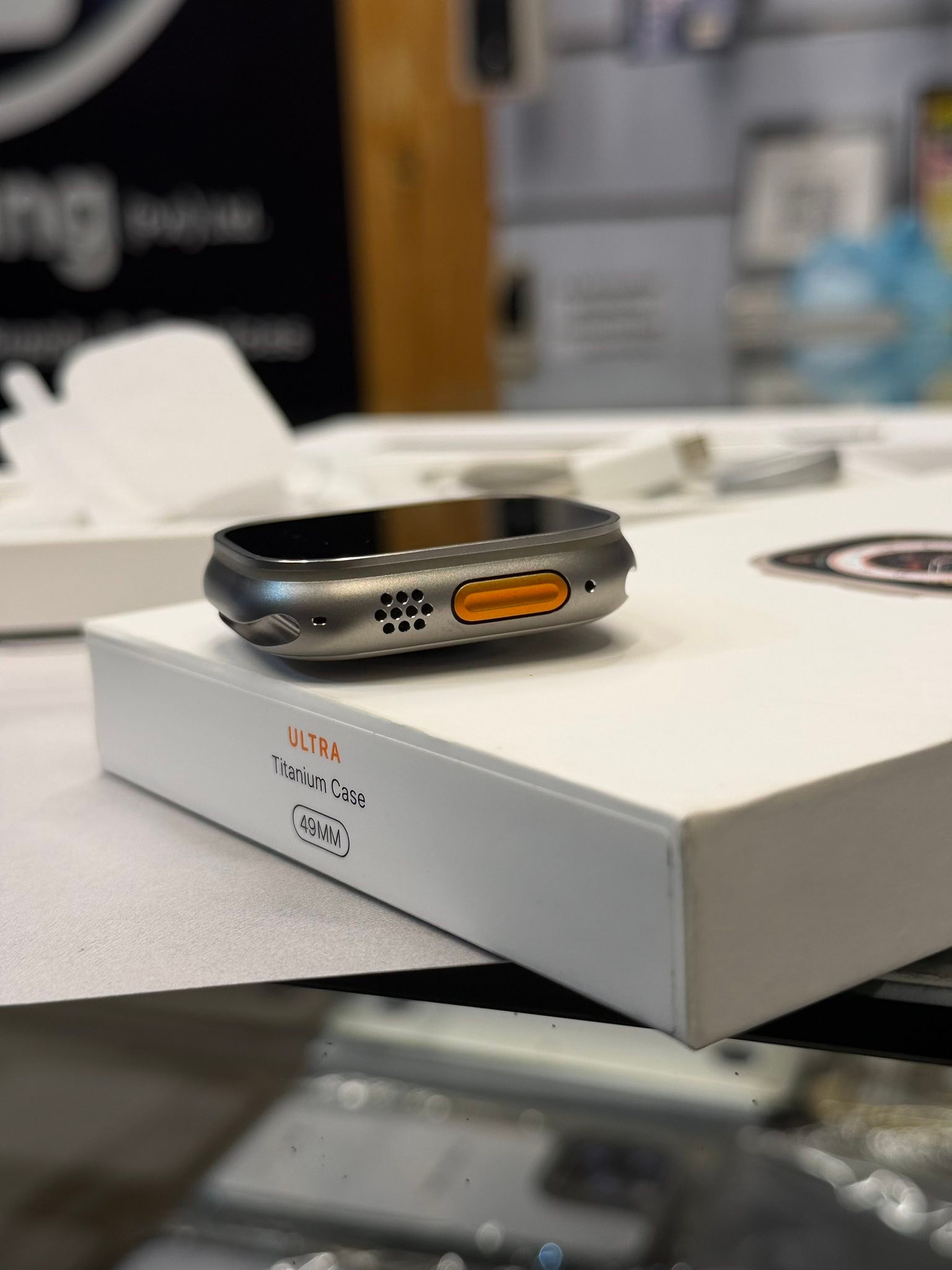 APPLE WATCH ULTRA 1ST GEN 49 MM GPS+ CELLULAR BATTERY 100 