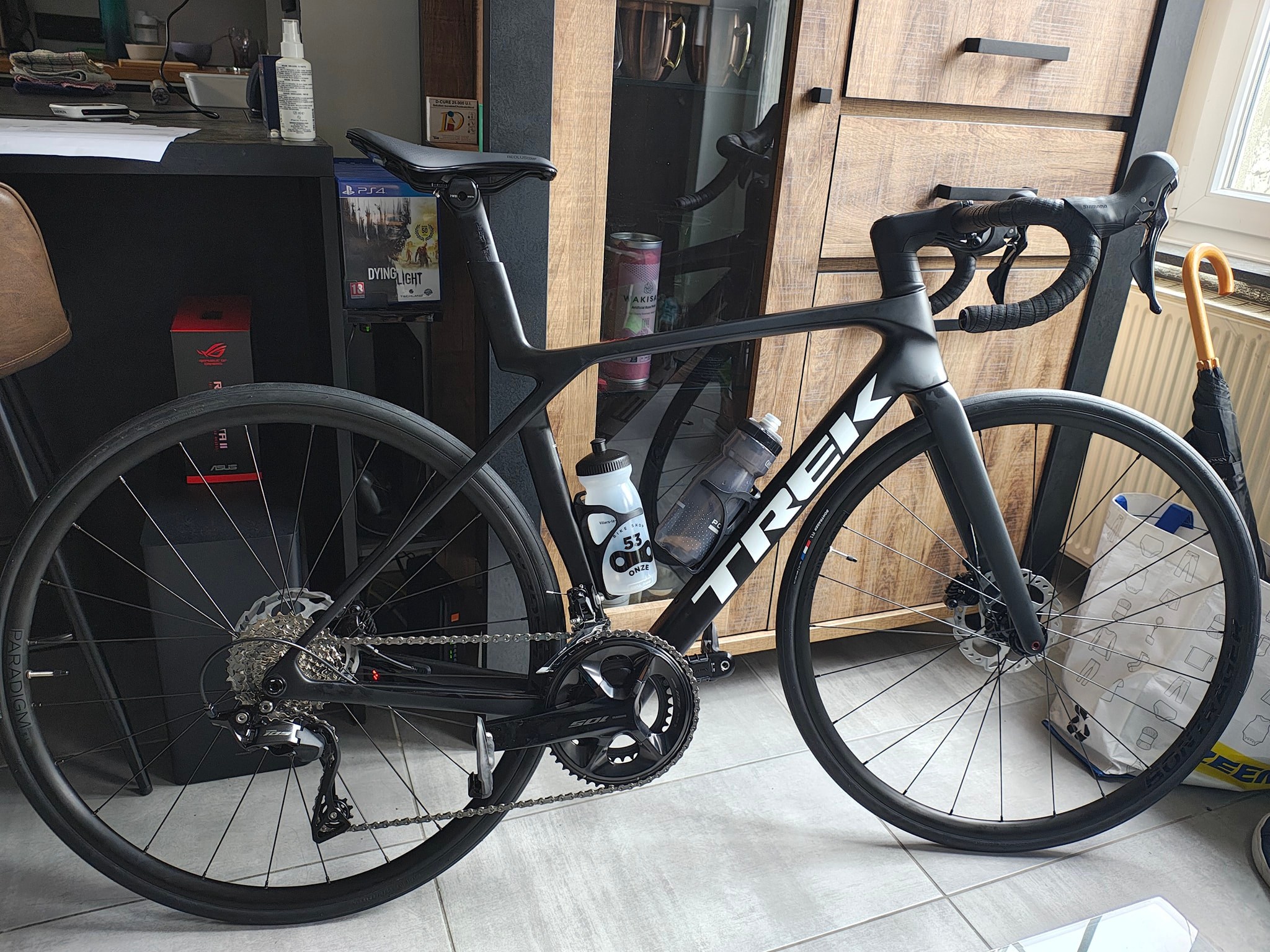 Hello, Madone SL 5 gen 8. Mu first New bike. Quite heavy !!! What 