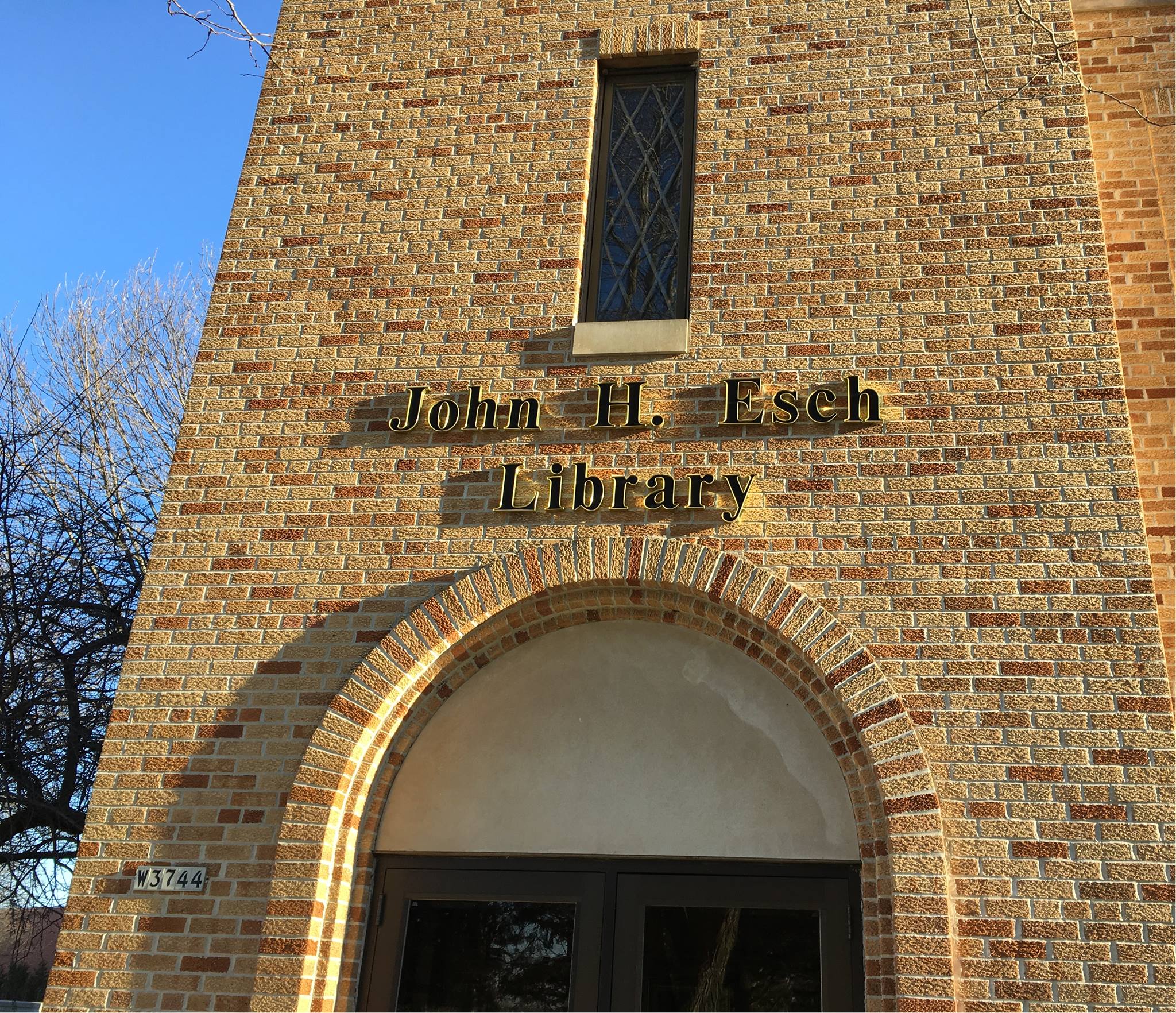 East Los Angeles... - East Los Angeles College Libraries