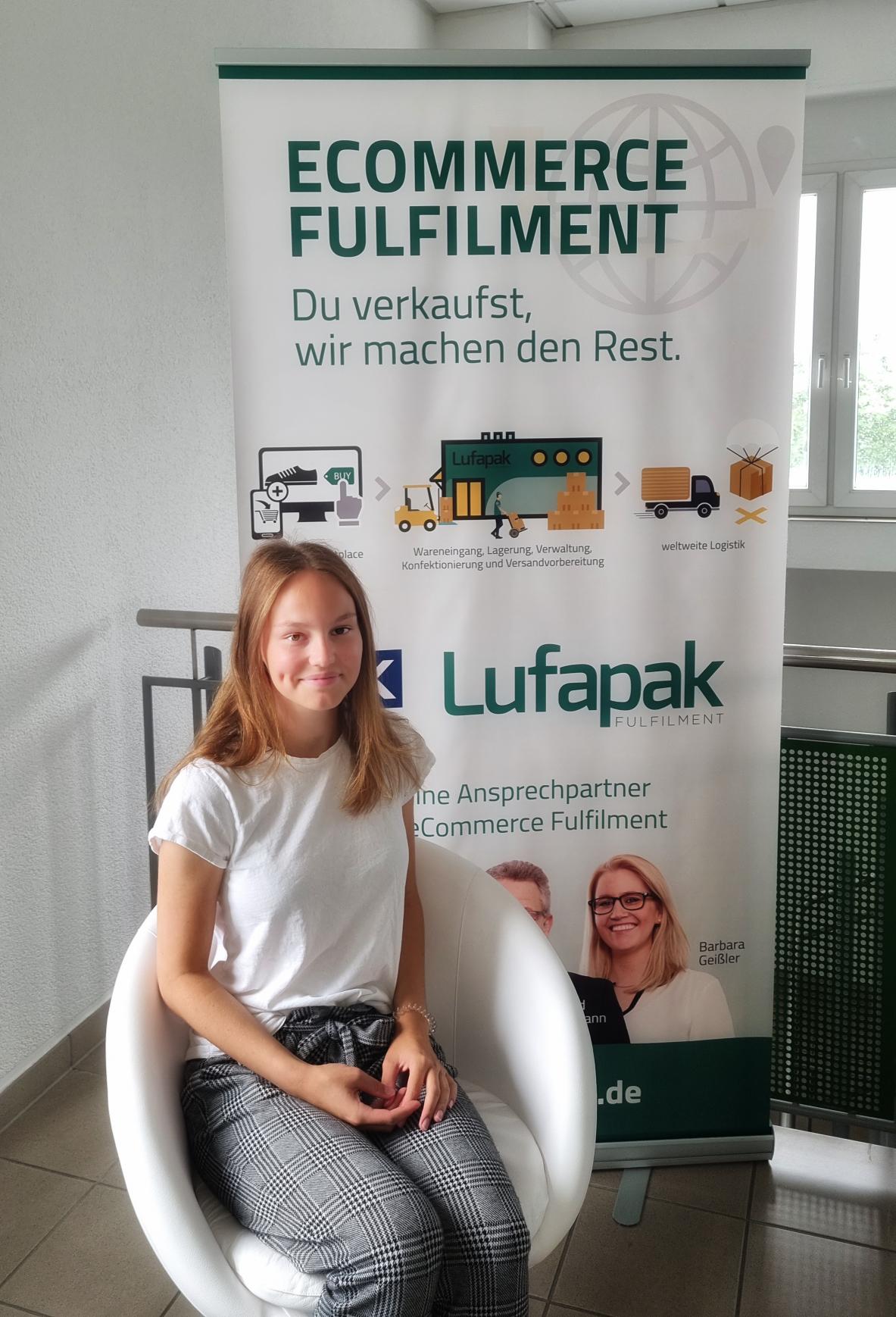 Lufapak GmbH - Come INSIDE Lufapak Heute mit unserer neuen Azubine ...