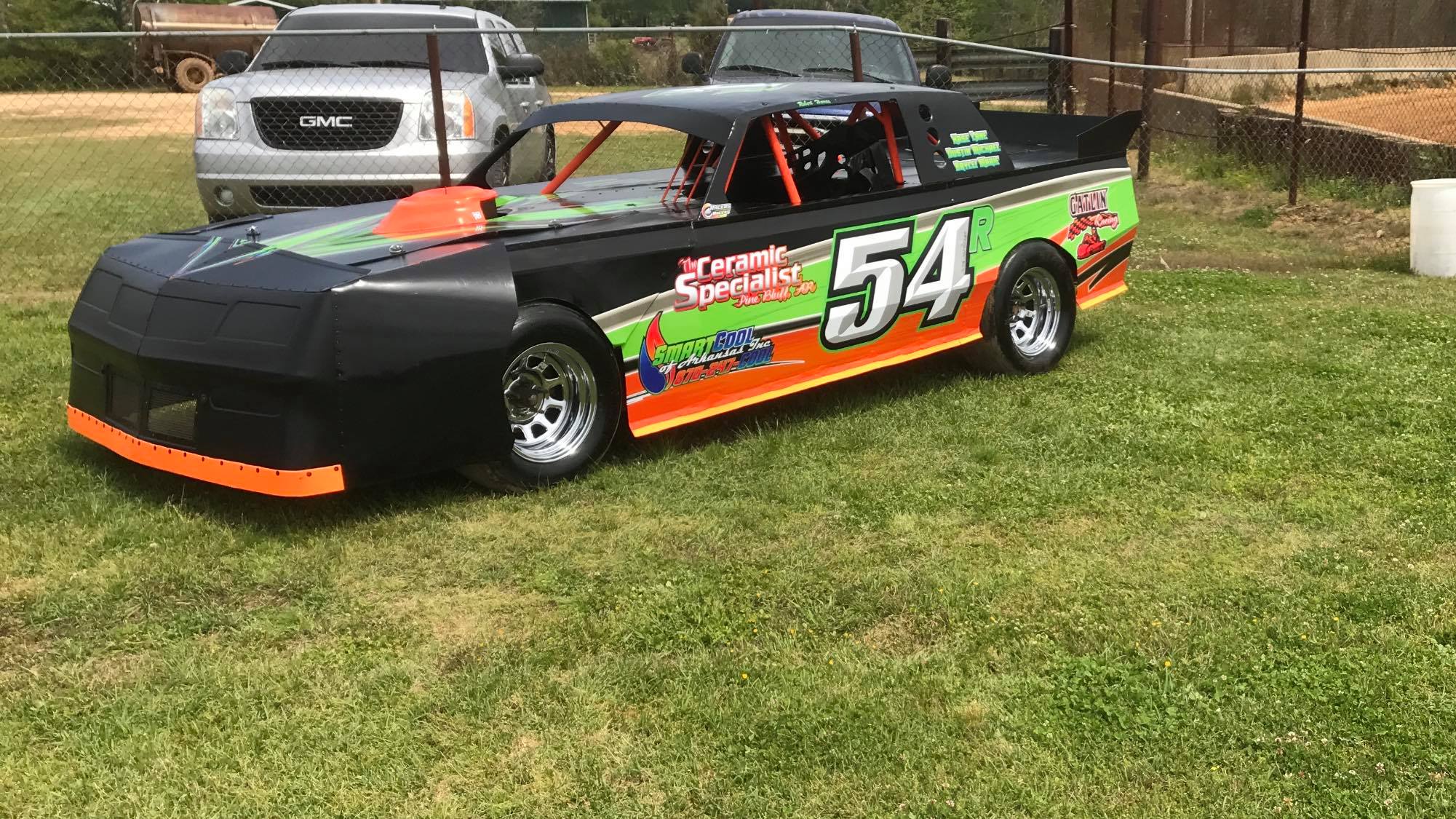 Harris racing the showstarter