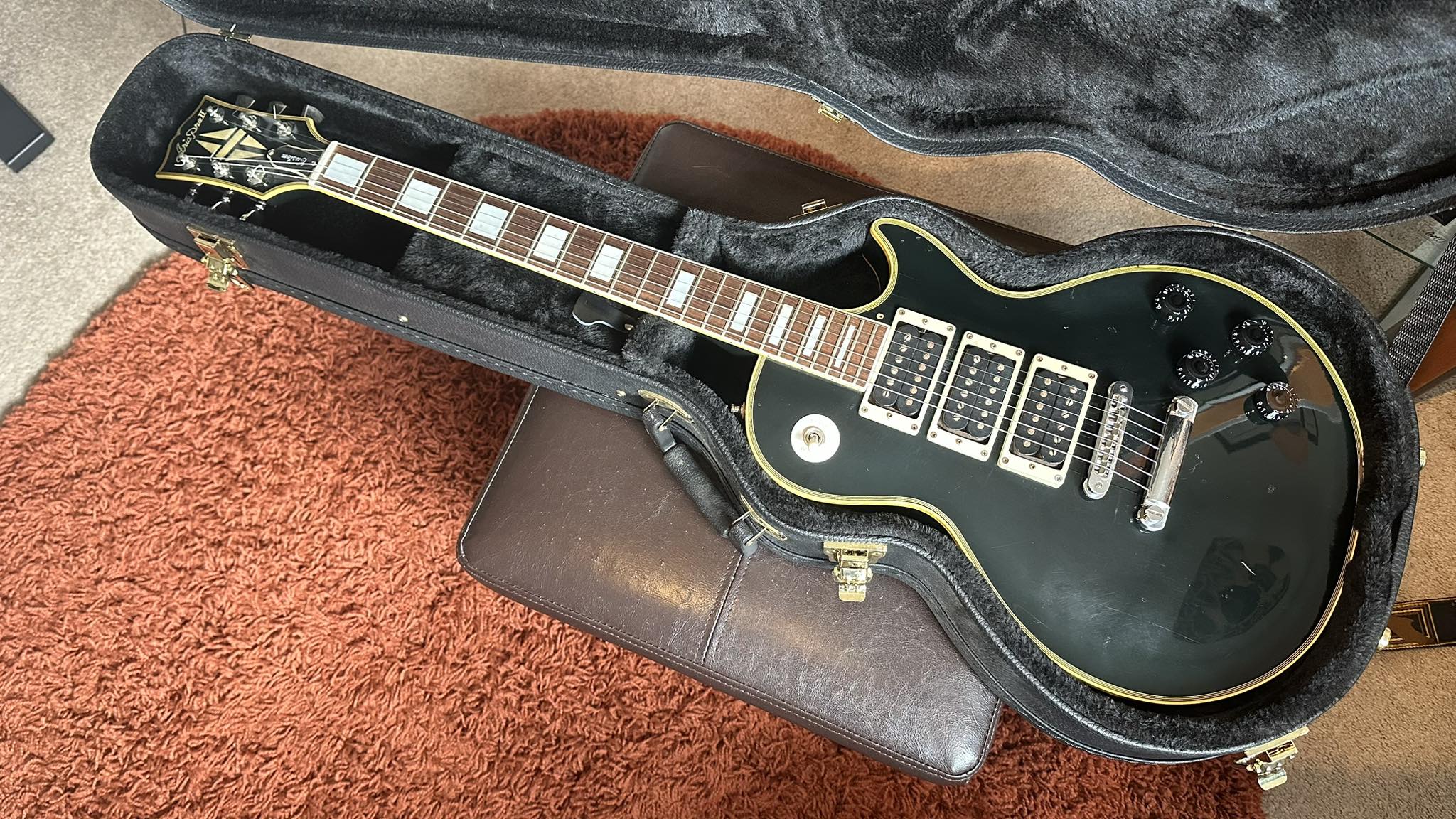 hi all, 1979 aria pro ii custom LC440, MIJ - made in japan