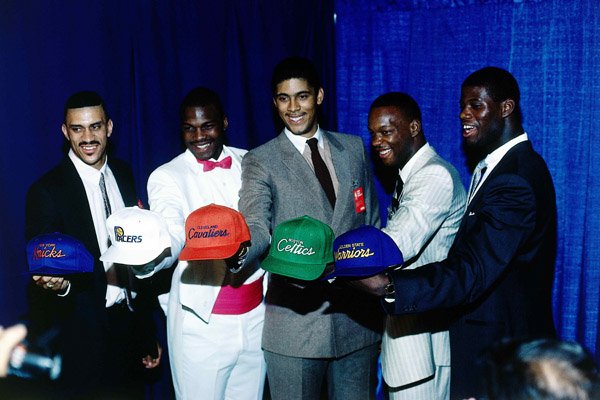Ballislife Otd 86 Brad Daugherty Was The 1st Pick In The Cursed Nba Draft 2 Len Bias Dies 2 Days Later 3 Chris Washburn Banned From The Nba 6 William Bedford