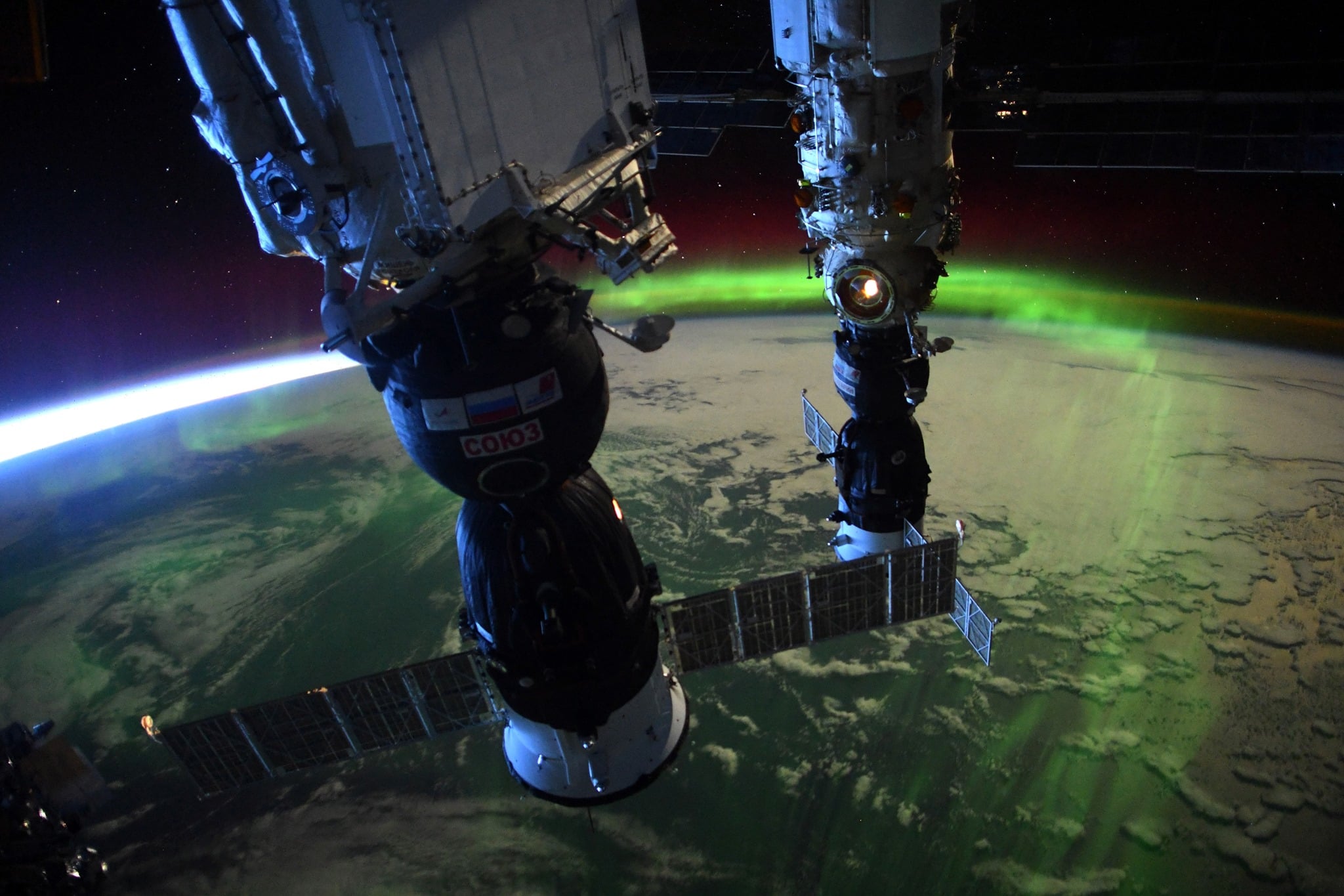 🇫🇷 ... - Fan de l'ISS - Station Spatiale Internationale