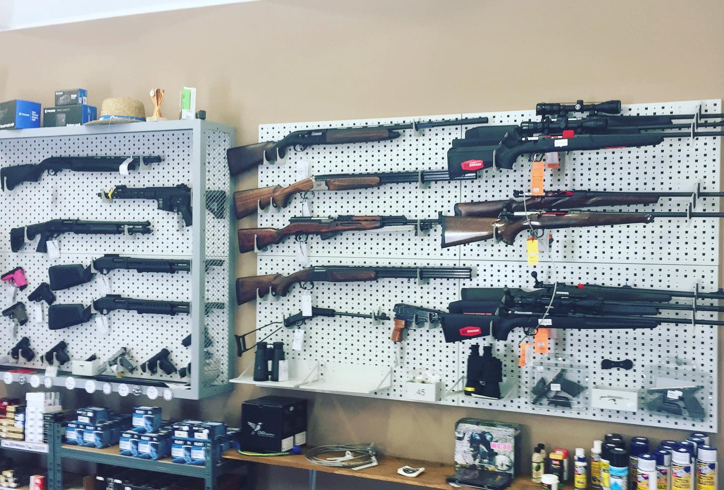 Caliber Club - Gun Store | Vrbno nad Lesy