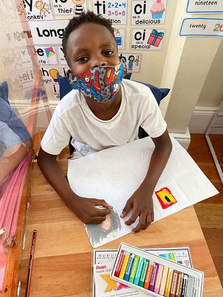 Grade 1, 2 and 3 Art club 🖼 we are... - Curro Heritage House