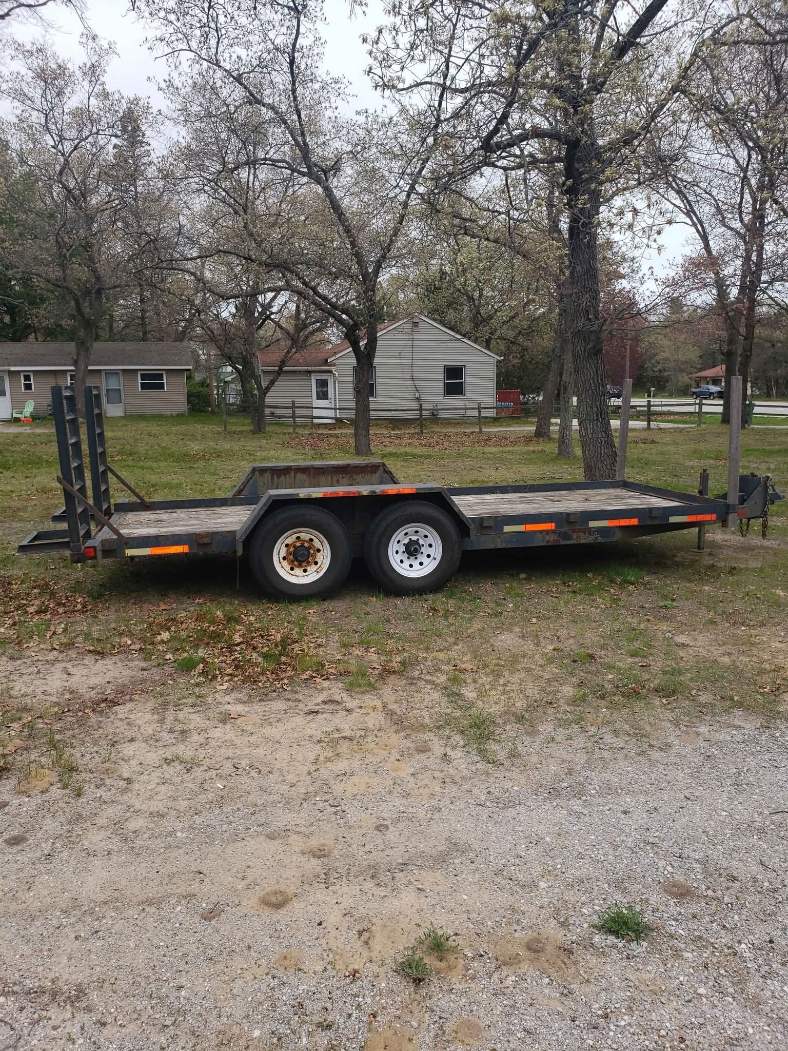 2006 Loadmaster 14k GVW dual axle 18 ft. Deck equipment trailer ...