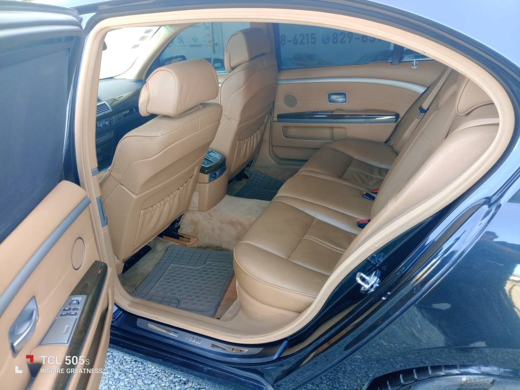 Bmw serie 755i