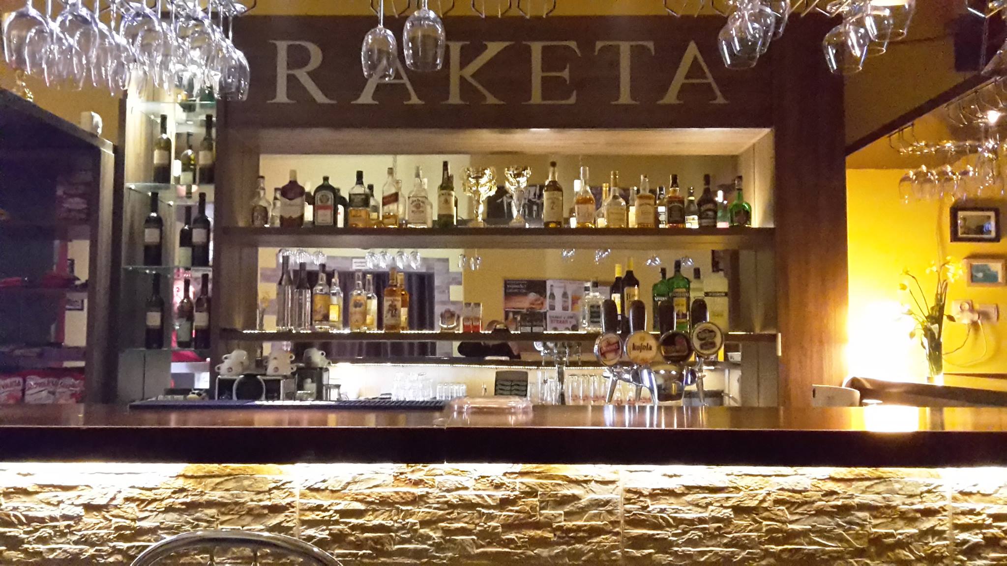 raketa-pa-ince-spacince