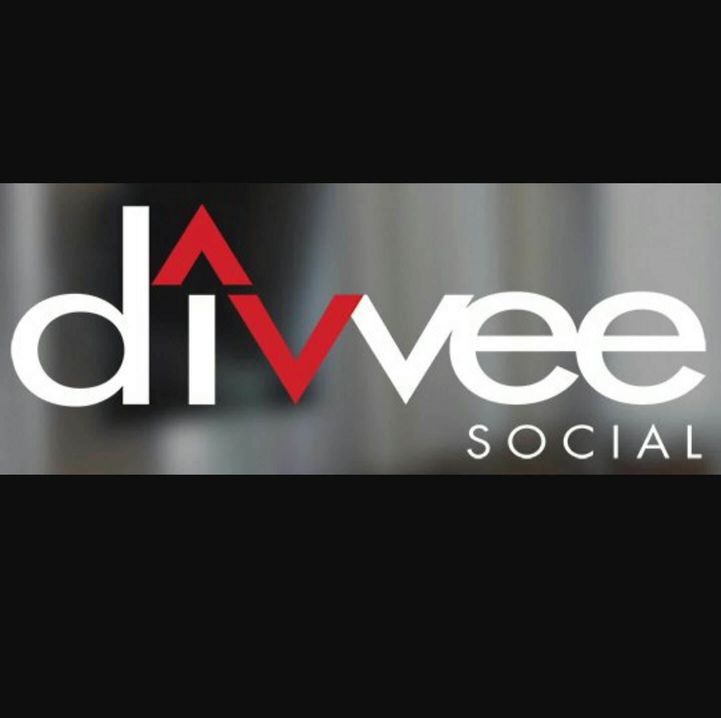 Divvee Social - Team Extreme