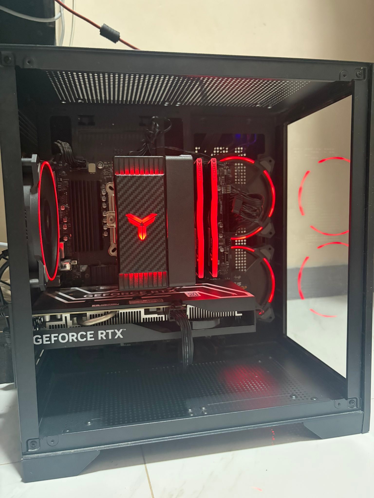 CPU Ryzen 7 5700xAsrock B550m wifi ak400 Ryzen 7 5700xAsrock B550m wifi ak400