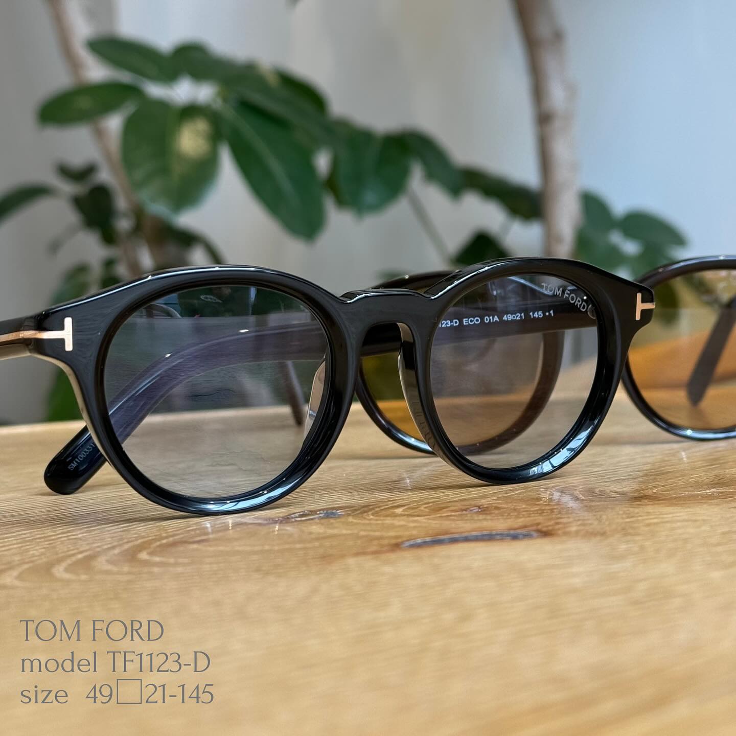 TOM FORD サングラス TF1123－D ECO 01A 4921 | ヤマダウェブコム