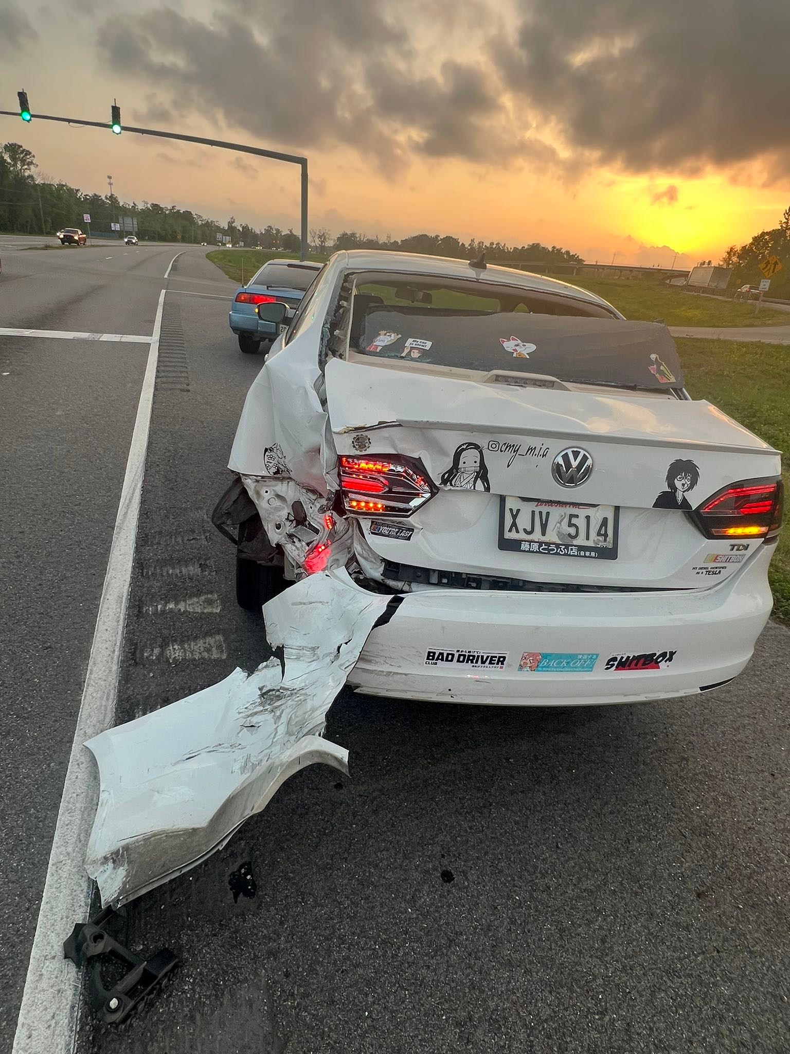 藤原 Three car accident in Acadiana, air bags didn't deploy