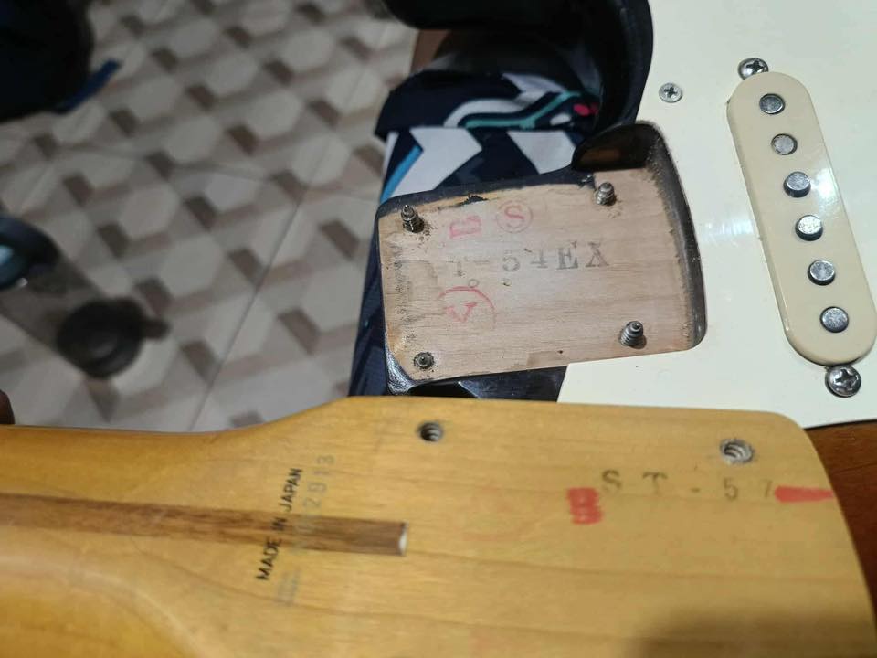 How to verify a Japanese Fender Stratocaster's authenticity?