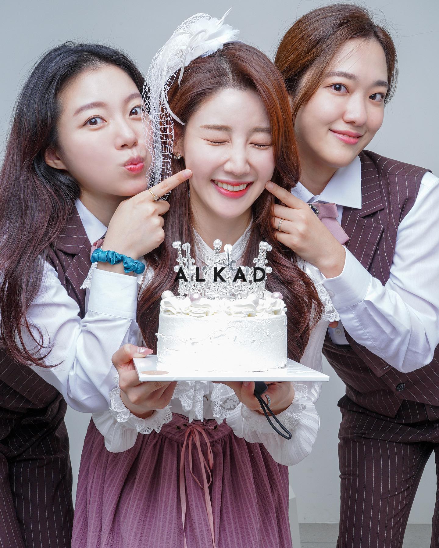 Alkad Studio - 브라이덜샤워, 이정도는 해야지! #결혼축하드려요 #하이엔드셀프사진관...
