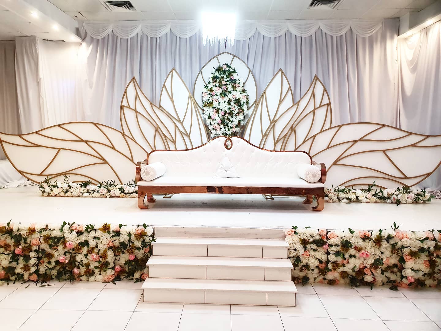 Pari Decoration