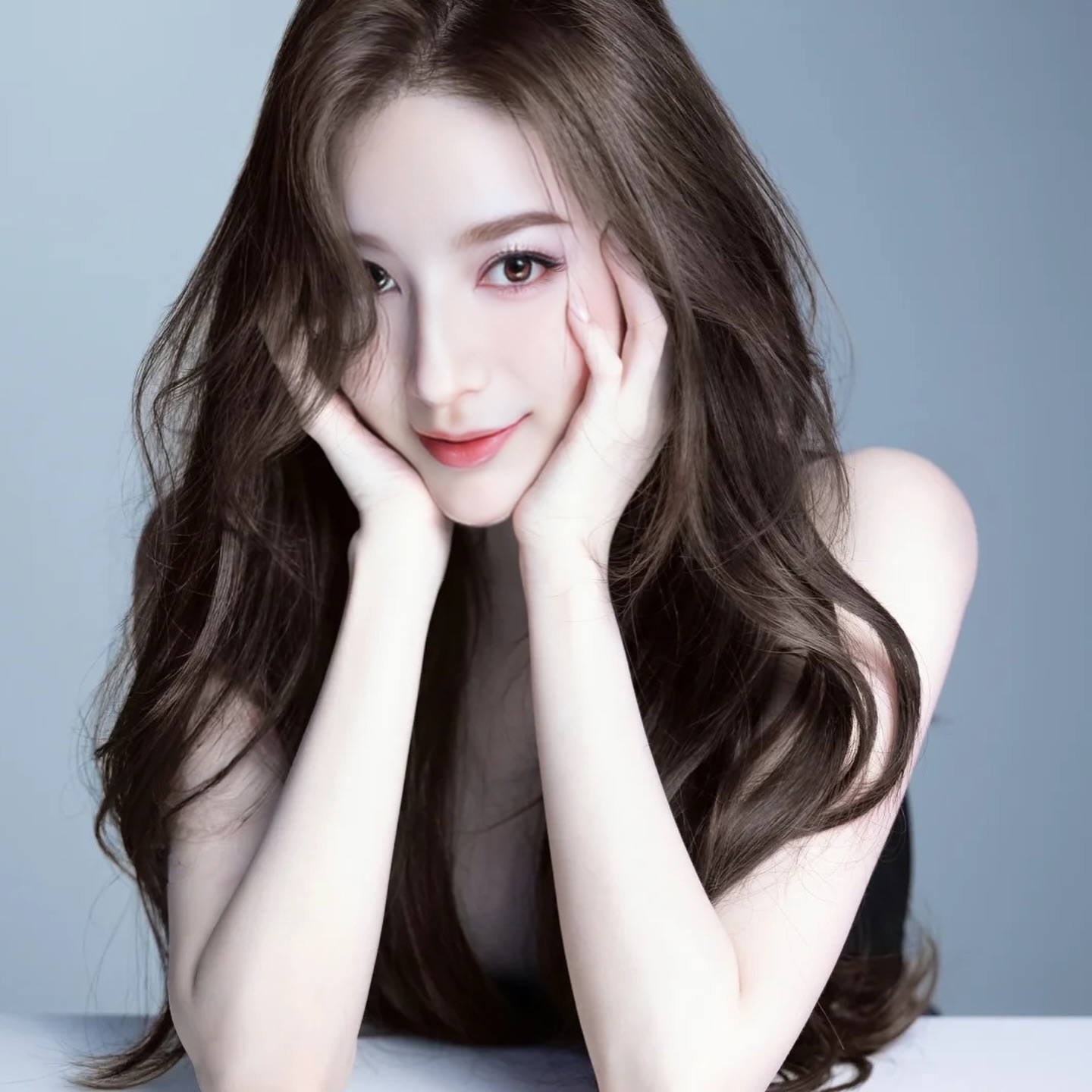 Chen Yaxin - Chen Yaxin added a new photo.