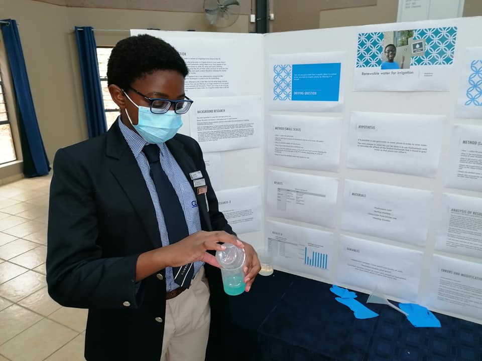 Curro Aurora - Grade 7 learners presenting their findings... | Facebook