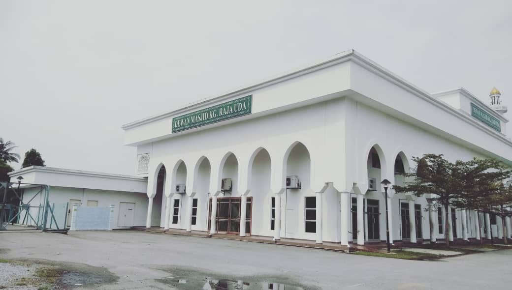 Dewan Masjid Kampung Raja Uda | Klang