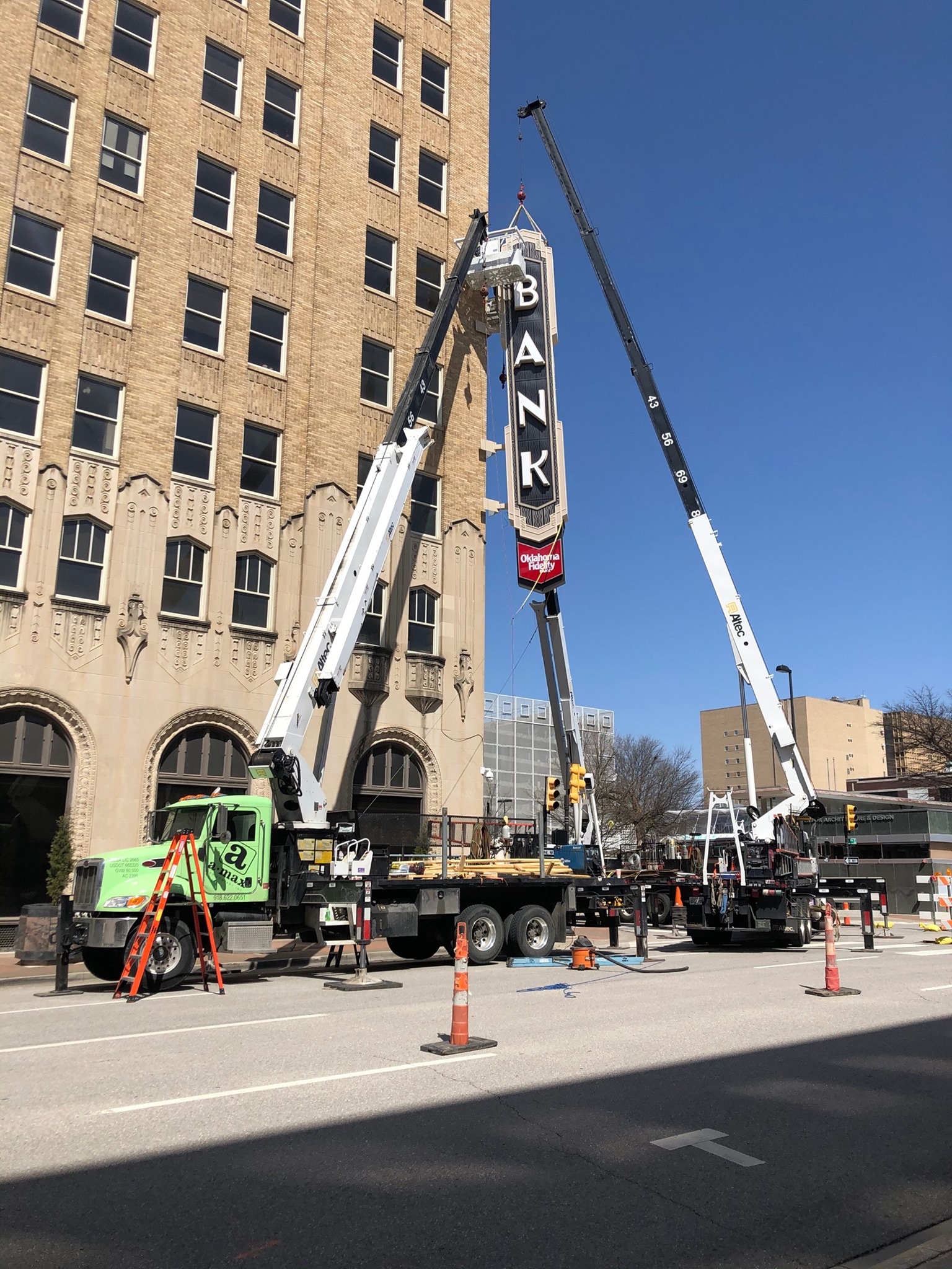 Altec Inc. - 🚦 Stopping traffic in Tulsa with A-max Sign... | Facebook