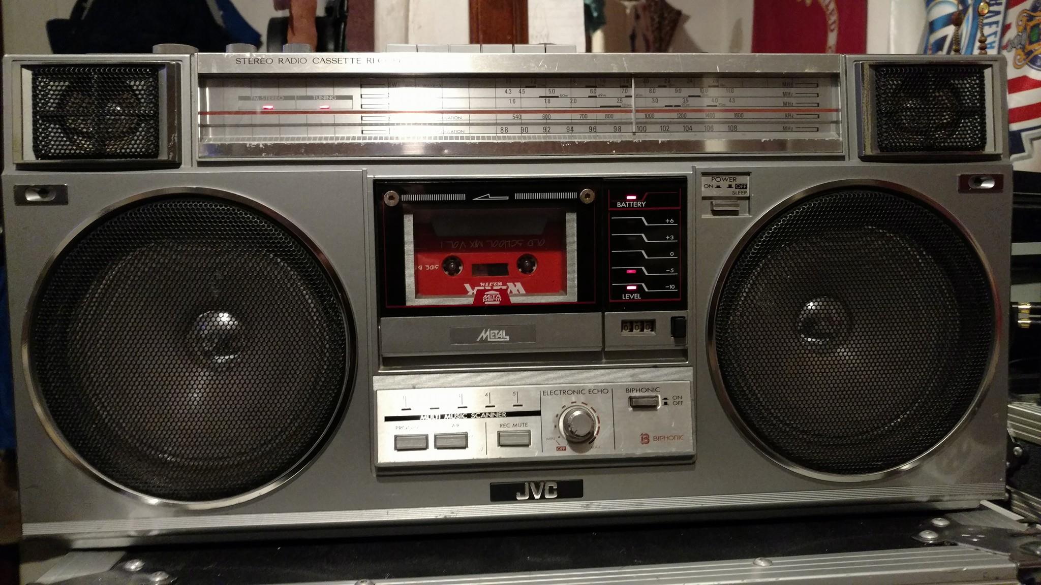 THIS IS MY JVC RC-M50! THIS IS A VERY... - Boombox Nation USA