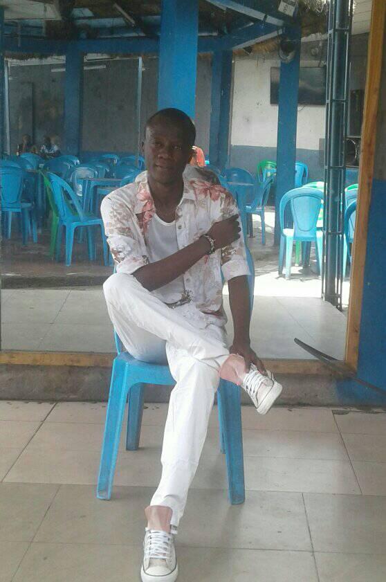 PAPE LINO immortelo zaimbrini. rappeur -rdc