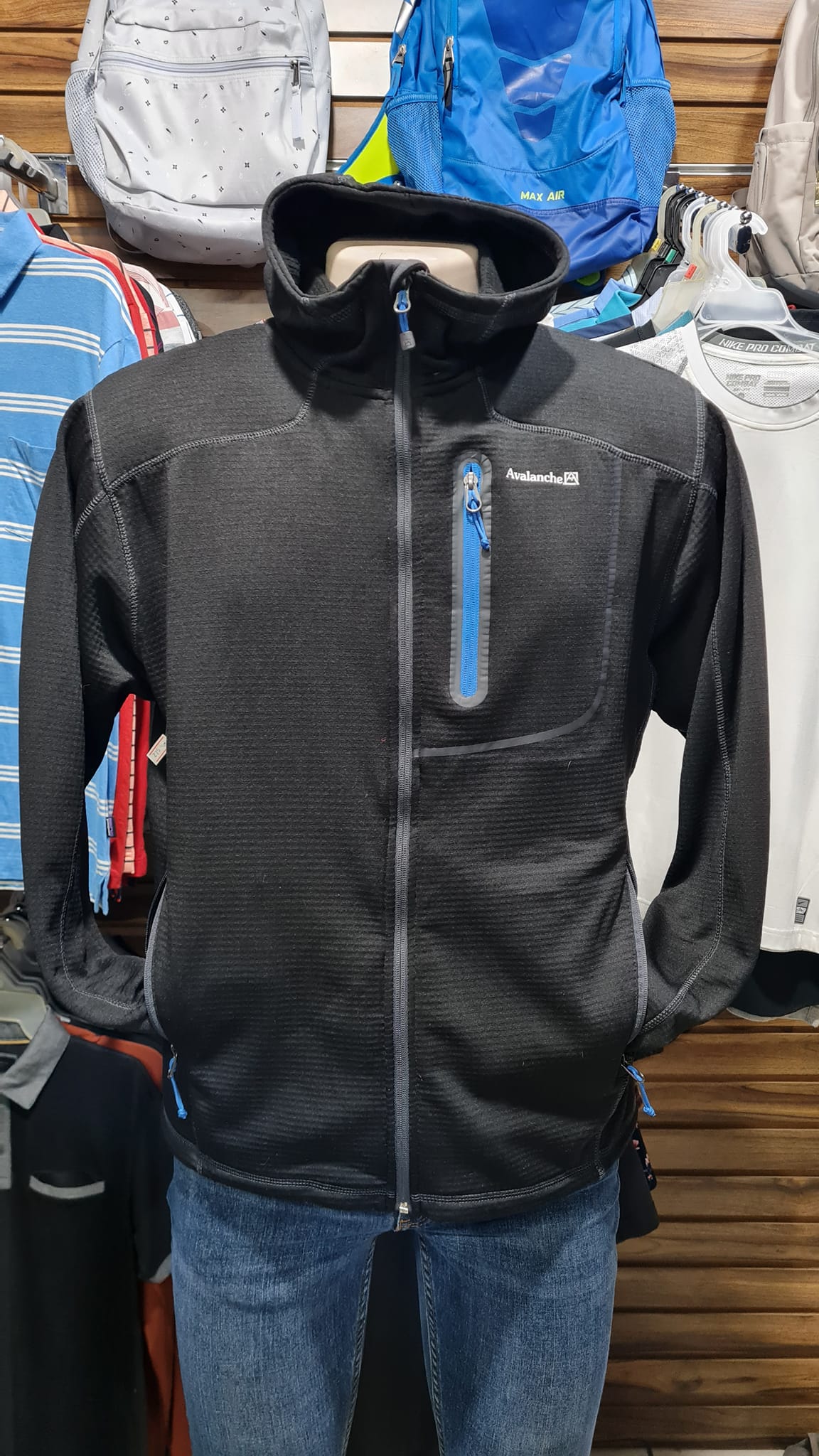 MJ Ropa Clasificada | San Antonio Aguas Calientes