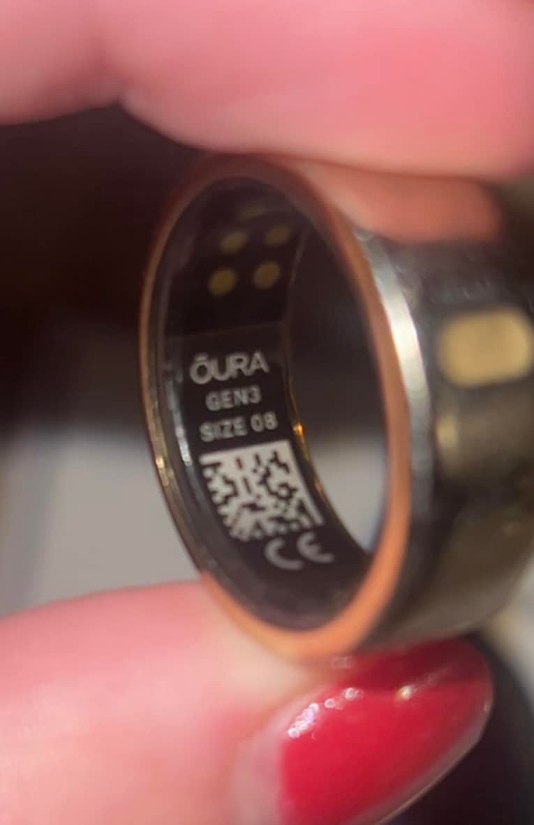 NEW (OPEN BOX) Oura ring gen 4 -size 7 - Gold