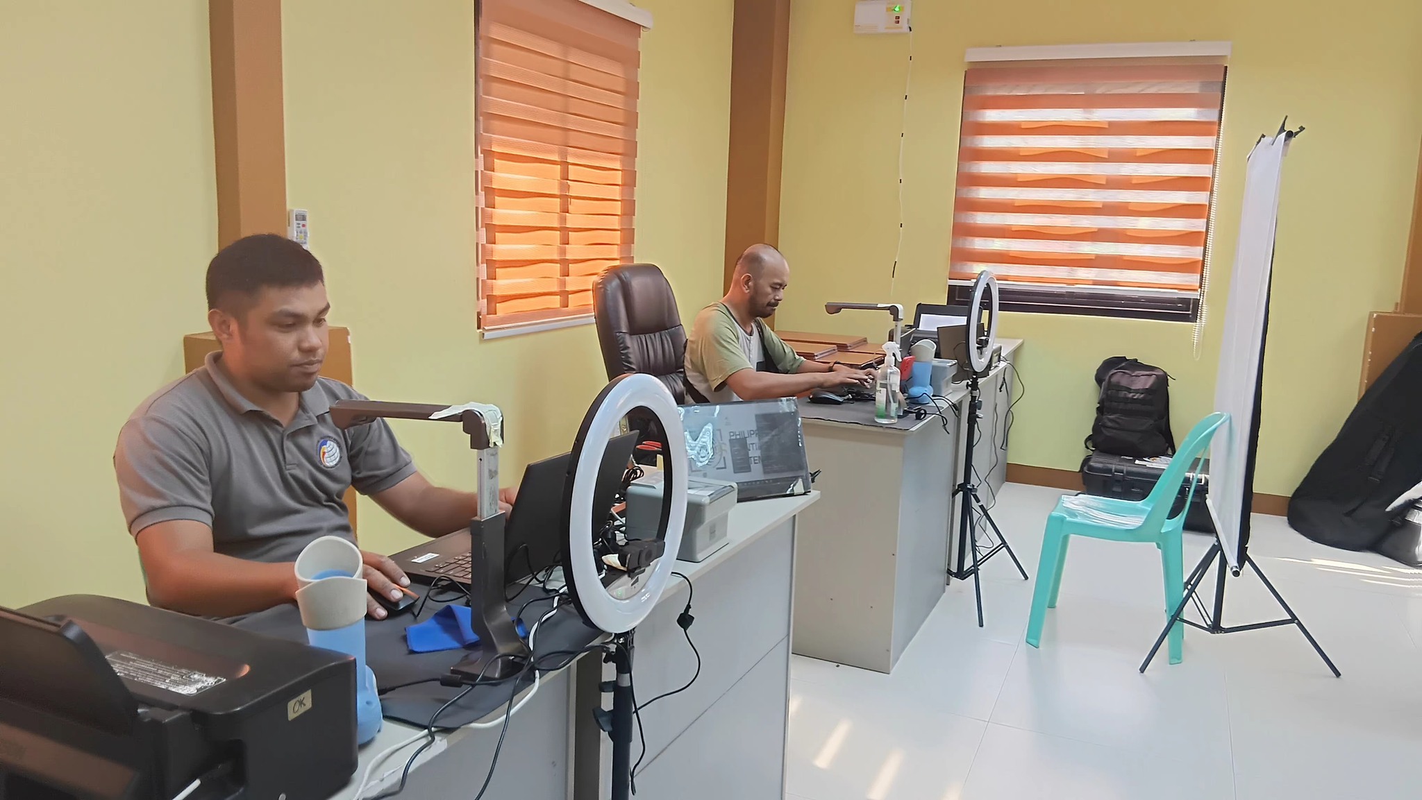 Nag start na ang National ID... - Carlos Sayson Gainsan | Facebook