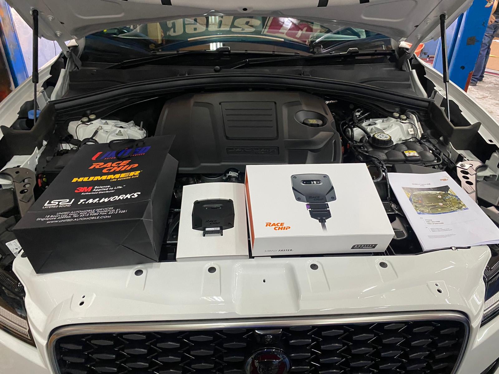 Jaguar F-Pace 2.0P AWD RaceChip GTS with App Control Phenomenal 