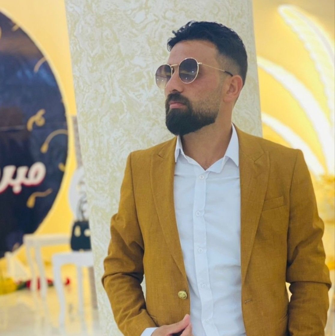 أمجد شرقي عباس