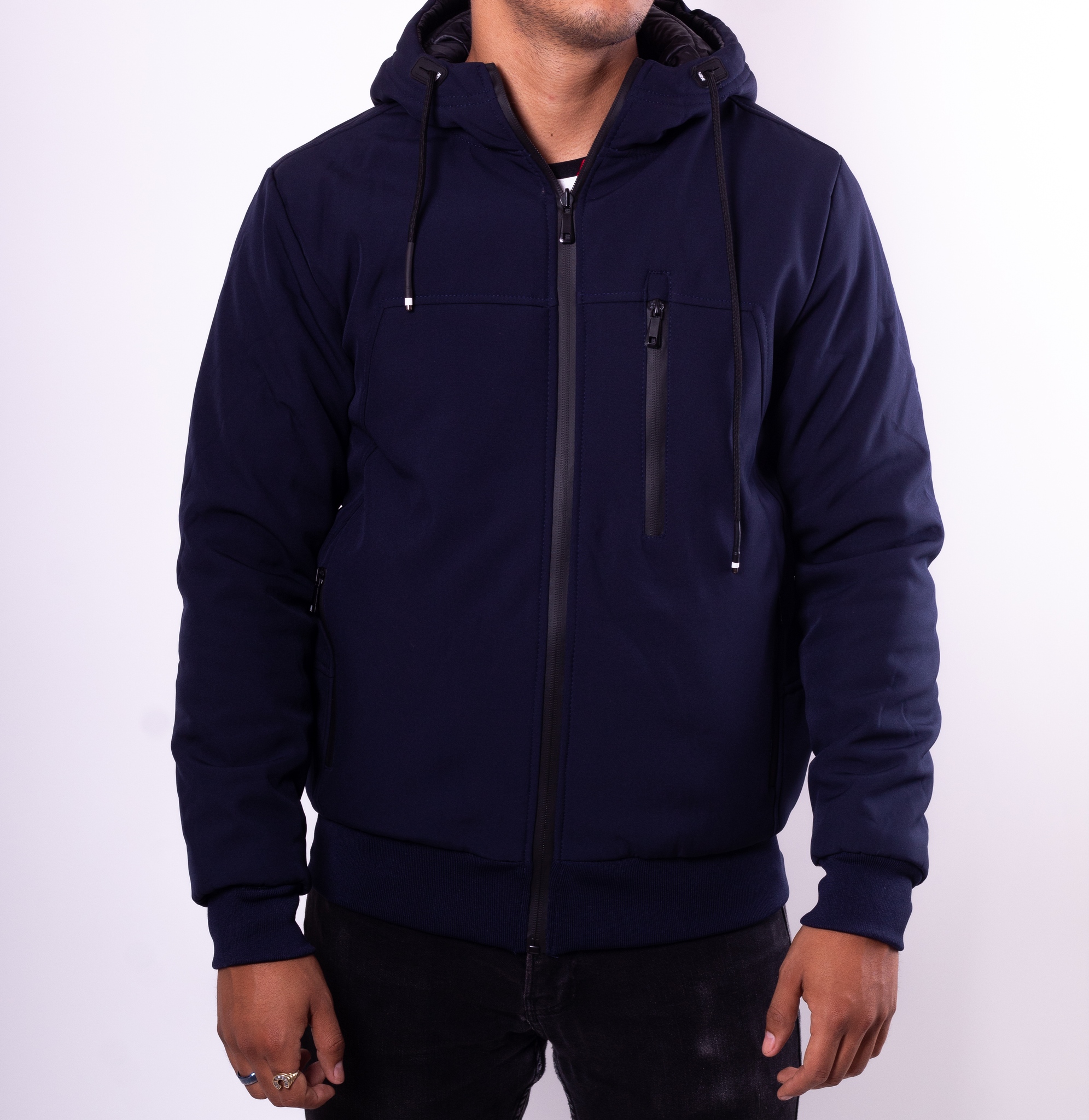 Möller Clothing - Conoce la versatilidad de nuestras...