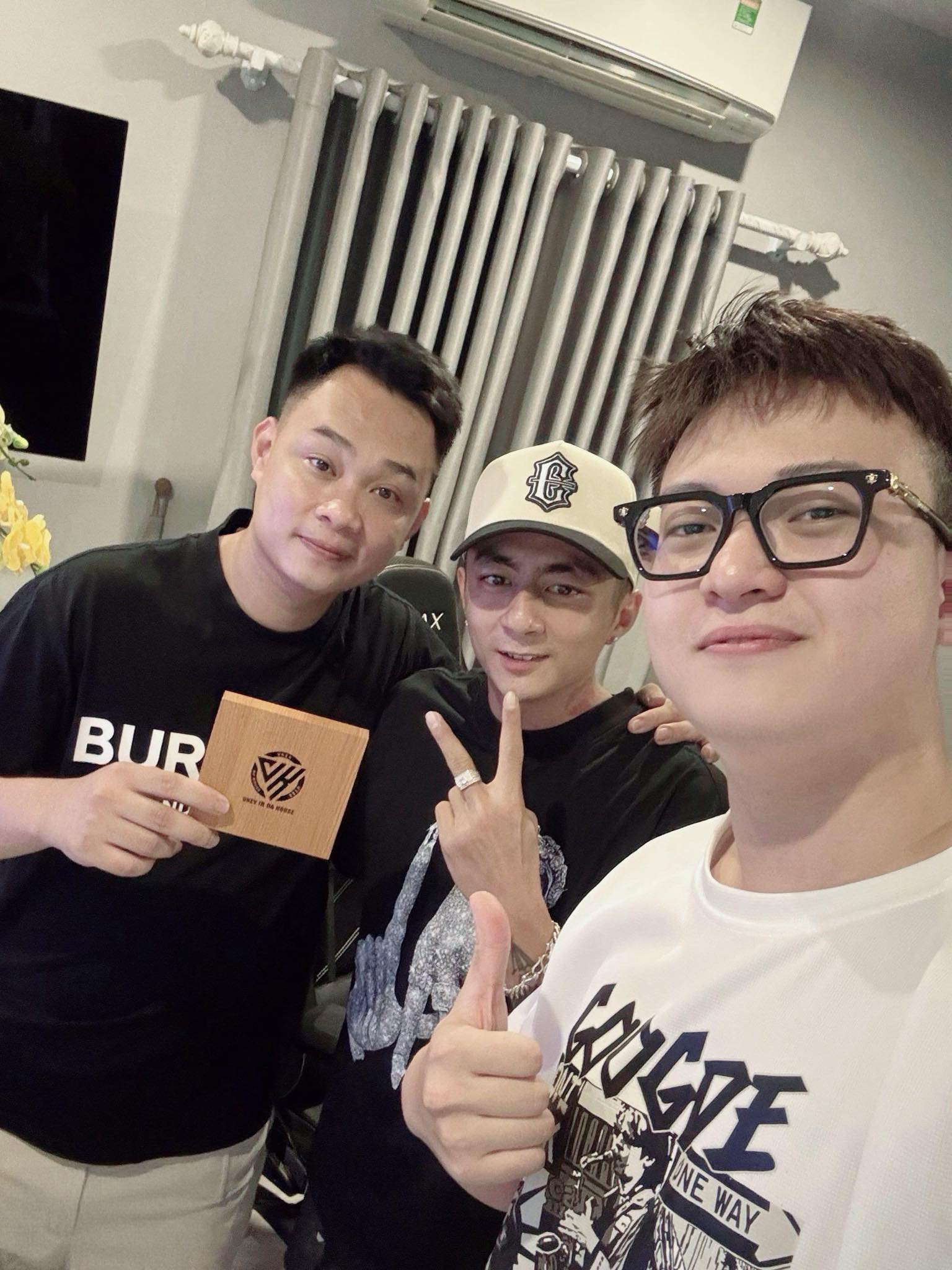 Hoàng Vũ (@hoanganhvu69) • Facebook