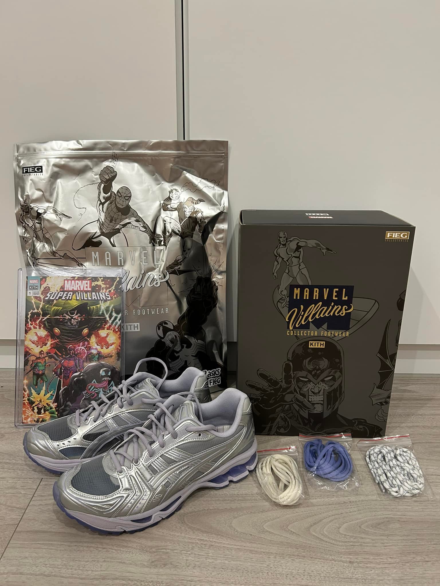 目的】：出售【商品】： MARVEL | KITH FOR ASICS SILVER SURFER GEL 