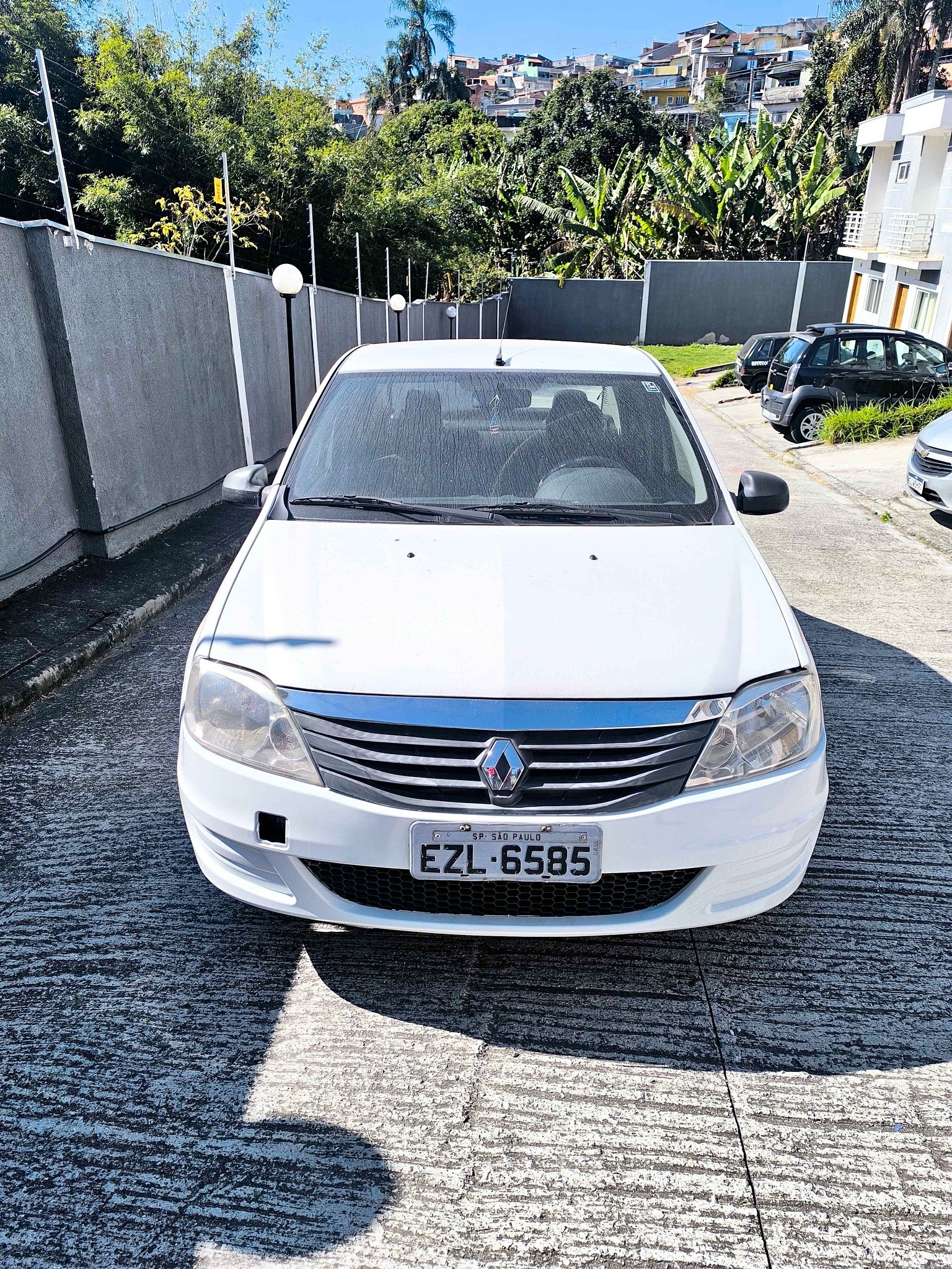 2012 Renault Logan