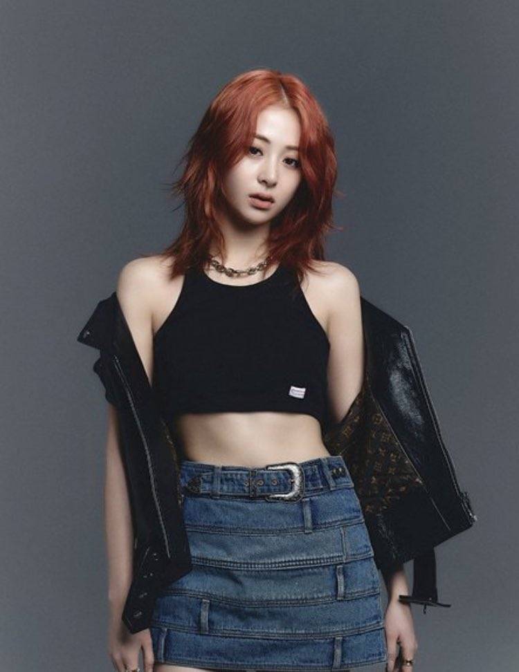 YUNJIN for tmrw Magazine China !!