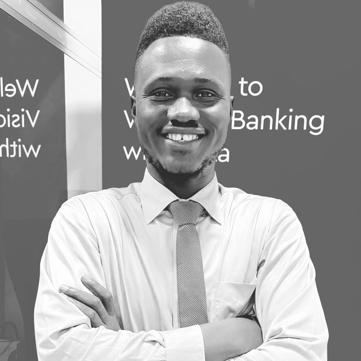 Dr Waheed Awonuga rain praises to... - Mohamed Meeko Dumbuya | Facebook