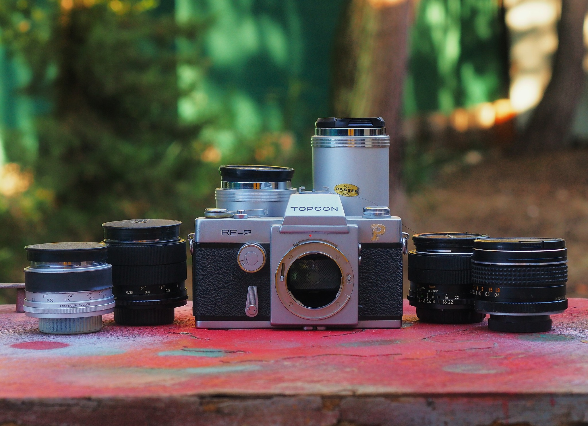 Topcor 28mm f/2.8 lens review on full frame camera