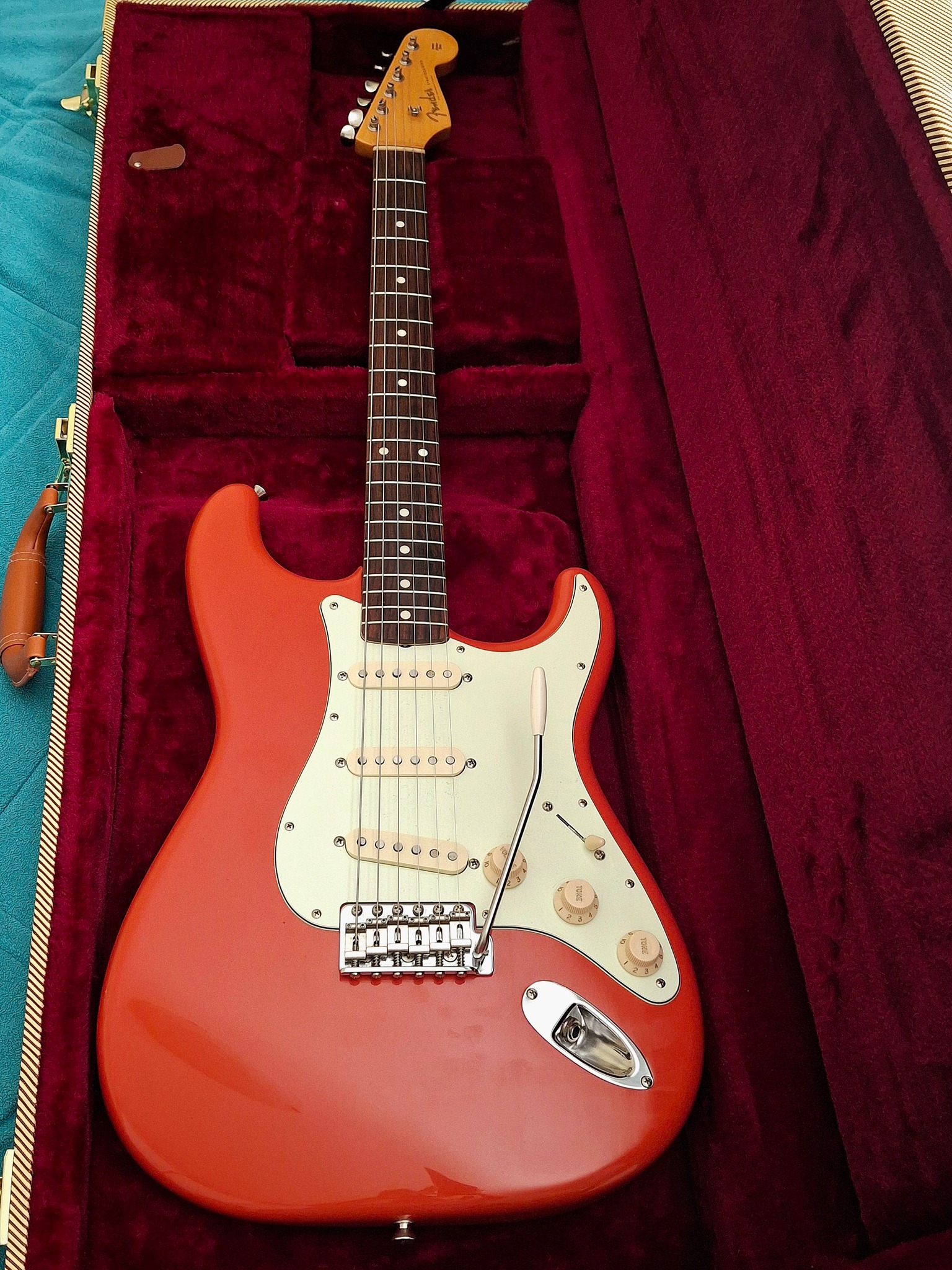 Fender st62 japanese stratocaster features and performance
