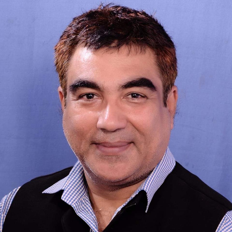 Ravee Kapoor