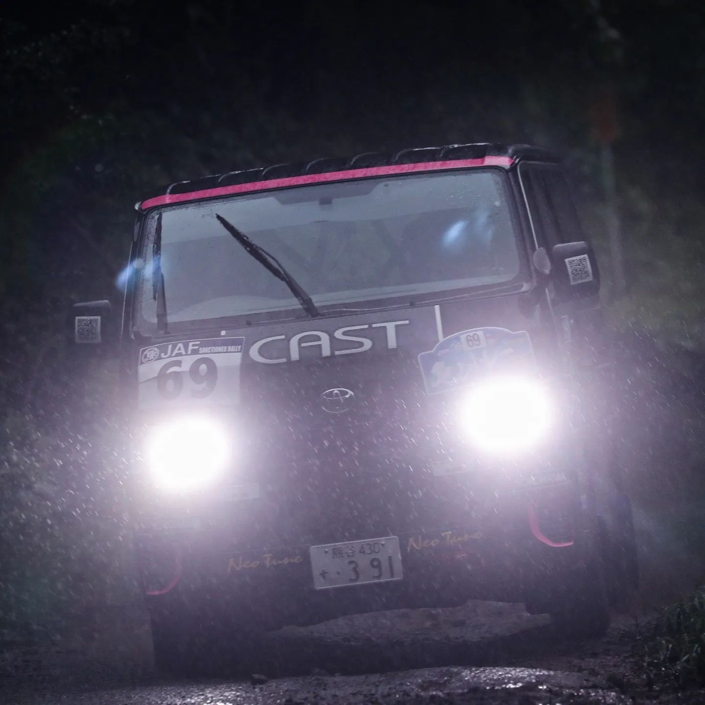 CAST By MT+ - MONTRE 2022 CAST Racing #HIACE #ハイエース... | Facebook