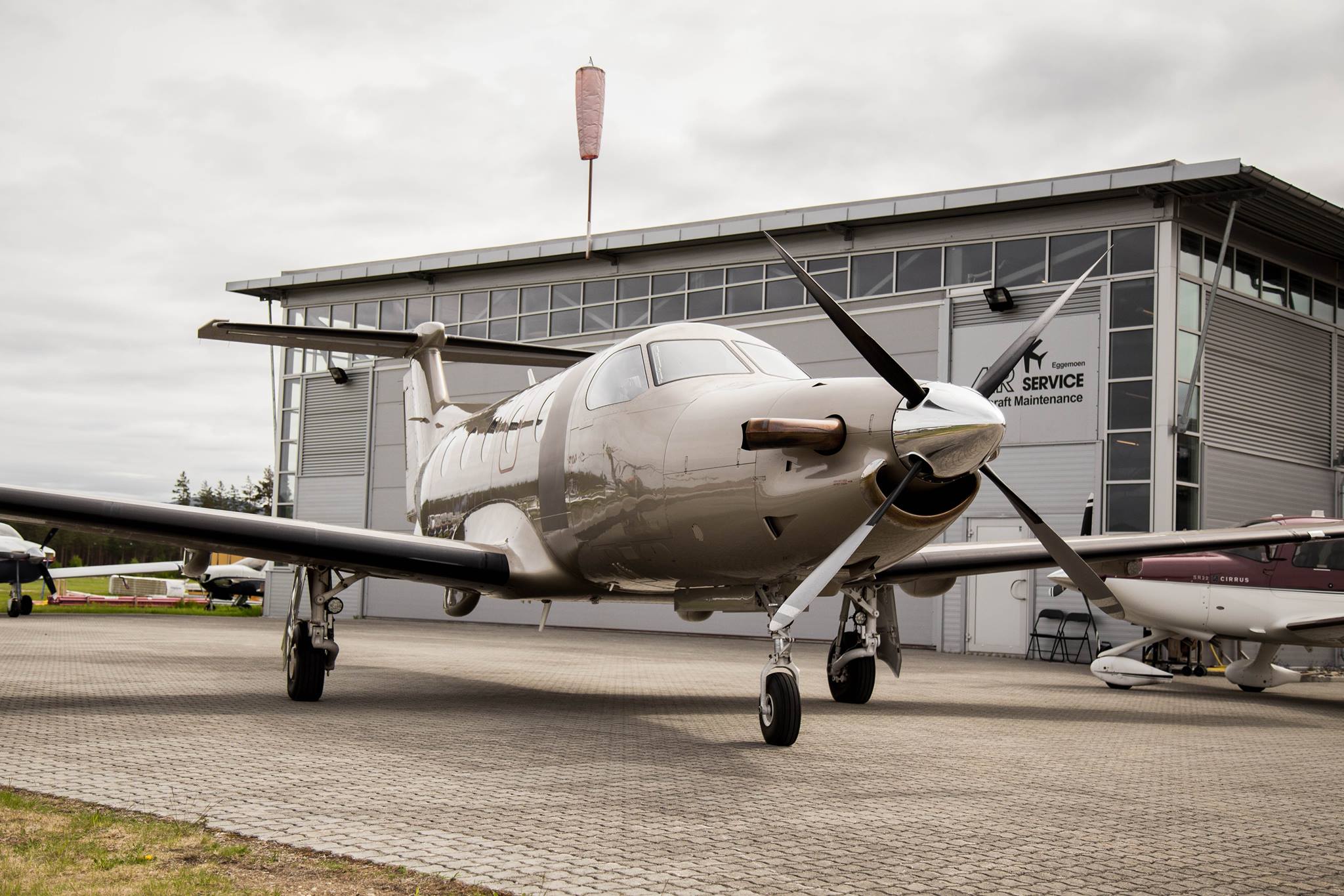 AMTC Vliegbasis Leeuwarden... - AMTC Vliegbasis Leeuwarden