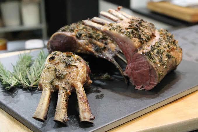 🐑🐑Australia Lamb Rack Cap Off... - Thagoon Manee Beef Expert | Facebook