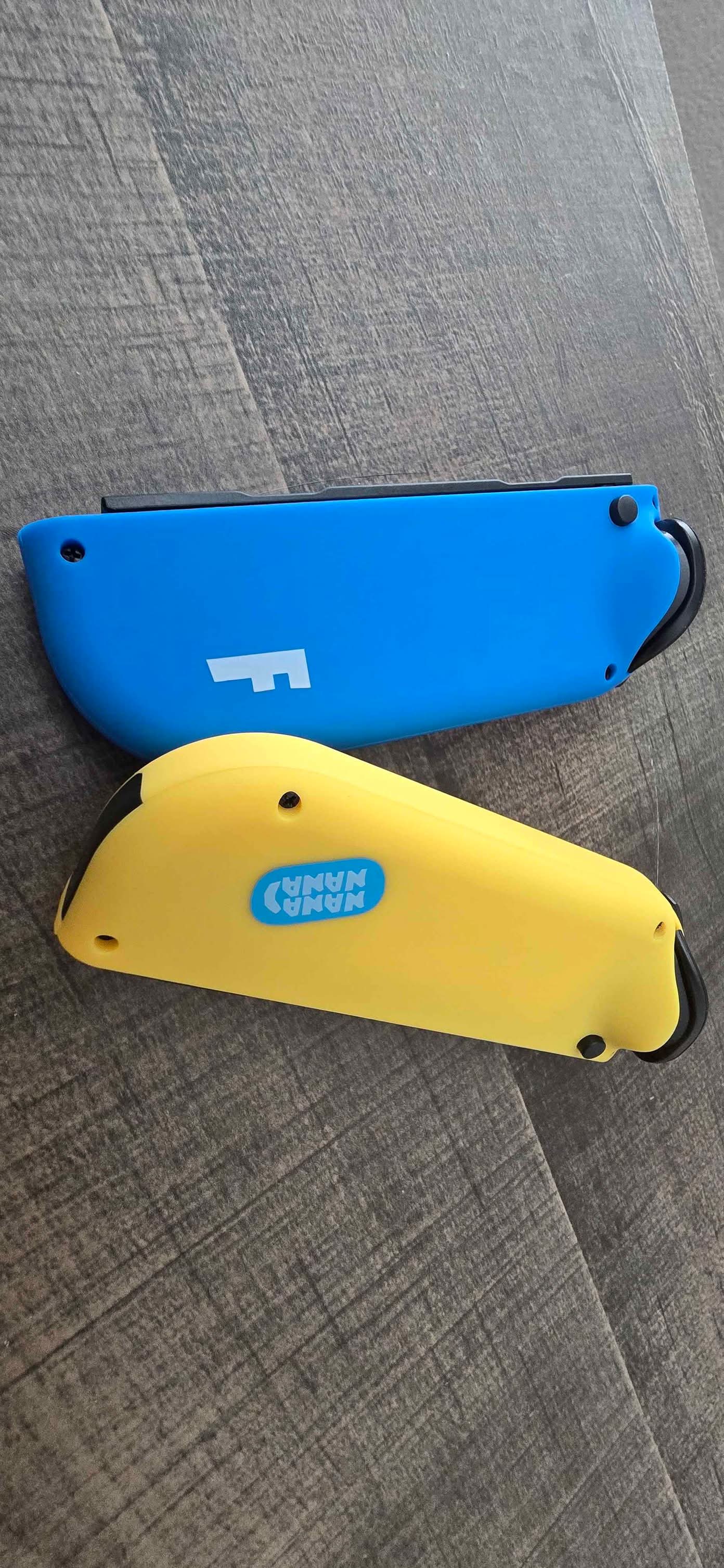 Nitendo Switch Fortnite Joycons/Peely/ - Controllers & Attachments ...