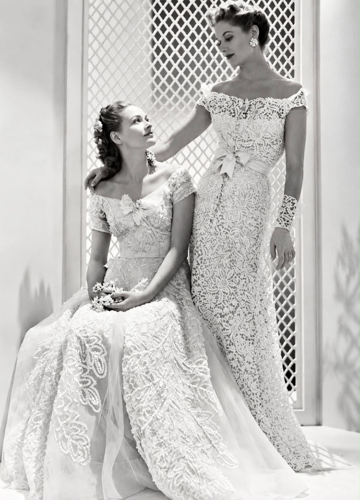 classic chanel wedding dress Vintage lace gowns Sleeve Length:Custom tagged5.21.24 Royal Blue Lace Babydoll