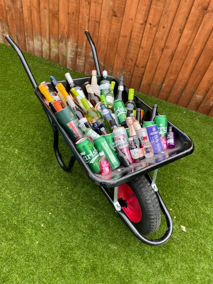 BARROW OF BOOZE RAFFLE!... - Friends of Rhws Primary School | Facebook